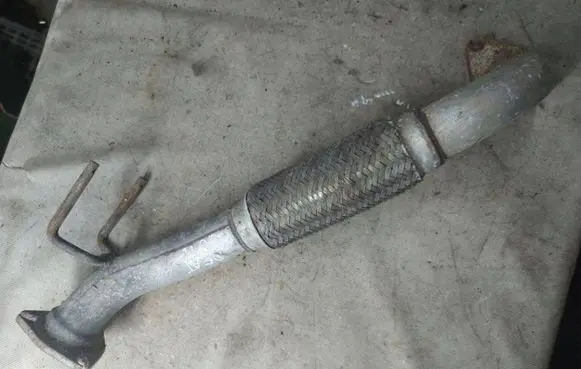 Volkswagen Sharan Muffler pipe connector clamp 
