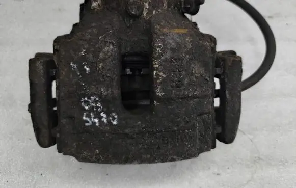BMW X3 E83 Front brake caliper