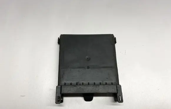 Mercedes-Benz CLS C218 X218 Fuse box cover A2125400080 2125400080