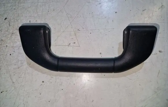 Mercedes-Benz E W212 Front interior roof grab handle A2048100051