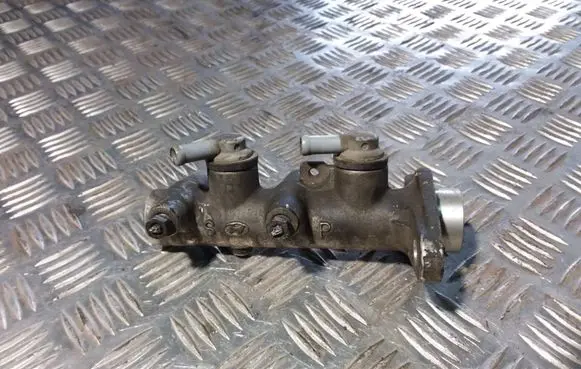 Hyundai Trajet Master brake cylinder BM111042