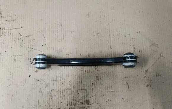 Rear upper control arm/wishbone
