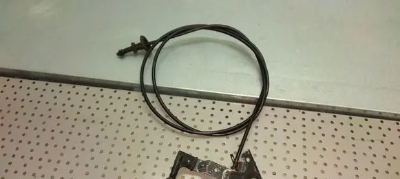 Audi A6 S6 C5 4B Engine bonnet/hood lock release cable 