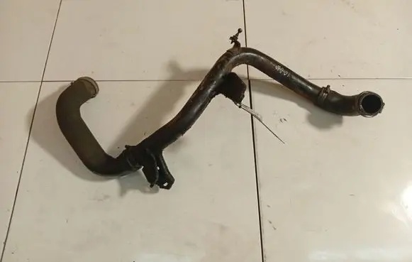 Intercooler hose/pipe