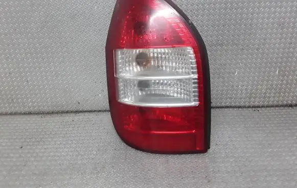 Opel Zafira A Rear/tail lights