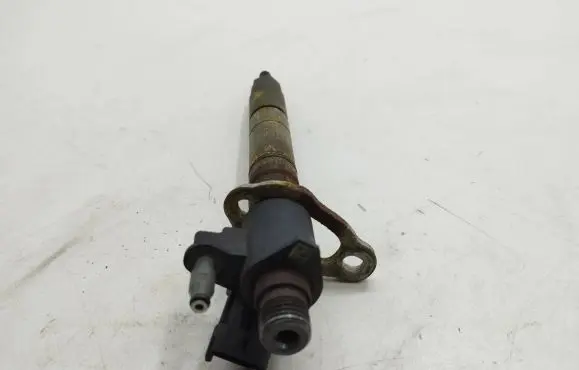 Volvo V40 Fuel injector 0445116046 31303238