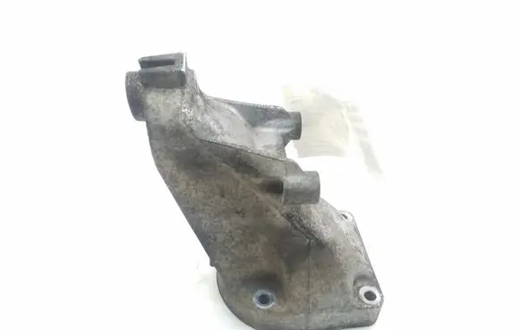 Mercedes-Benz C W203 Engine mounting bracket A6112230704