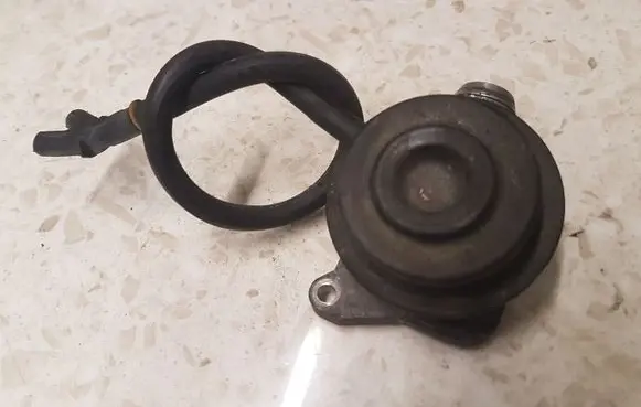 Mercedes-Benz ML W163 EGR valve A0021403560