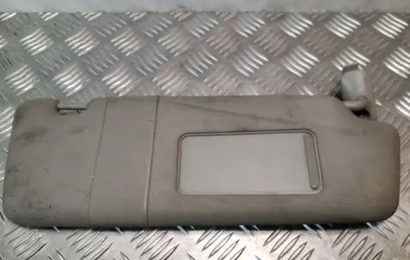 Audi A4 S4 B6 8E 8H Sun visor 8E0857552