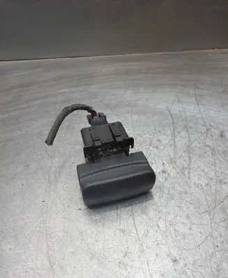 Peugeot 3008 I Hand parking brake switch 9666405677