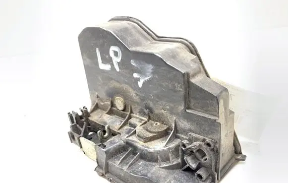 BMW 3 E92 E93 Front door lock 7202143