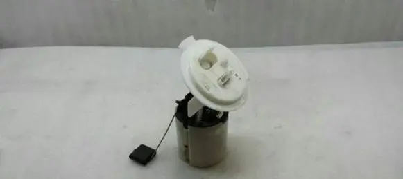Mercedes-Benz GLK (X204) In-tank fuel pump A2044700794