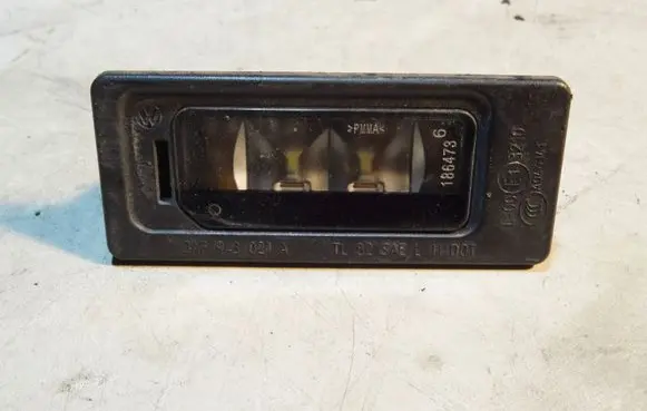Volkswagen PASSAT B7 Number plate light 3AF943021A