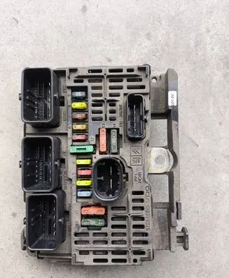 Peugeot 407 Comfort/convenience module BSML0100 S118983001J 9656086080