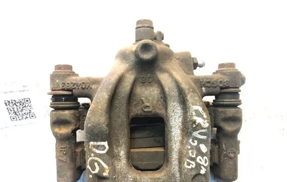Honda CR-V Rear brake caliper