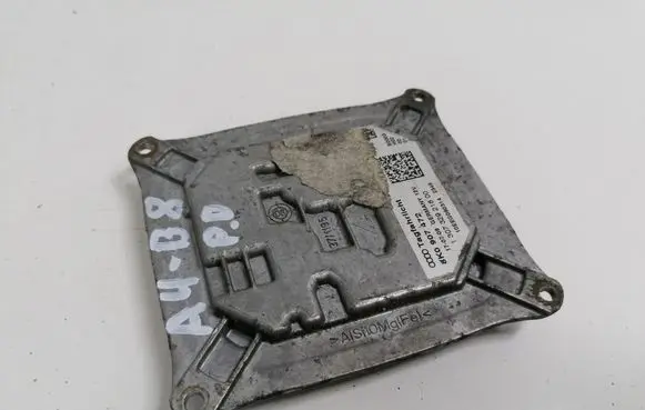 Audi A4 S4 B8 8K Headlight ballast module Xenon 130732921800 8K0907472