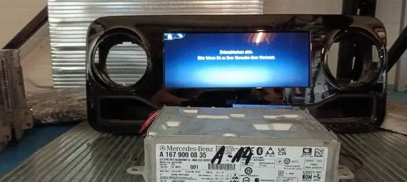 Mercedes-Benz GLE W167 Radio/CD/DVD/GPS head unit A1679000835