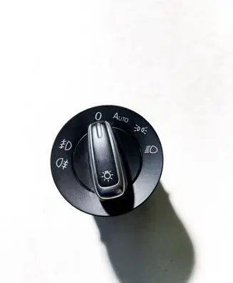 Volkswagen PASSAT B7 Light switch 3C8941431A
