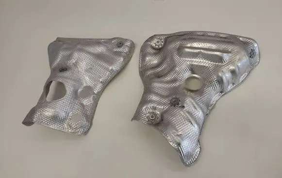 Toyota RAV 4 (XA50) Exhaust heat shield