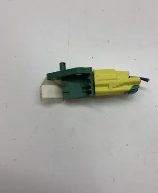 Volkswagen PASSAT B6 Airbag deployment crash/impact sensor 3C0909606