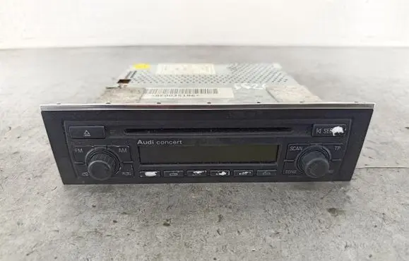 Audi A4 S4 B6 8E 8H Radio/CD/DVD/GPS head unit 