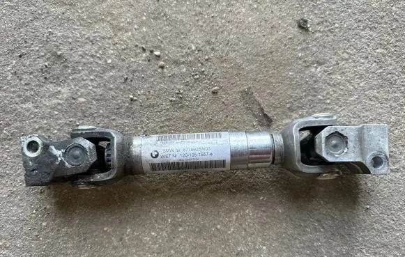 BMW X5 E70 Steering column universal joint 6776928