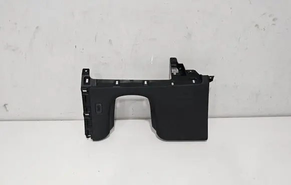 Polestar 4 Panel trim 80013169 80010134 P8892888057BA0