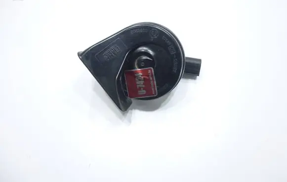 Volkswagen PASSAT B8 Horn signal 5Q0951223 FD3V03321