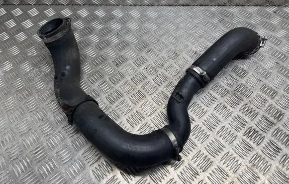 Intercooler hose/pipe