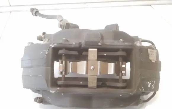 NIO ES8 Front brake caliper