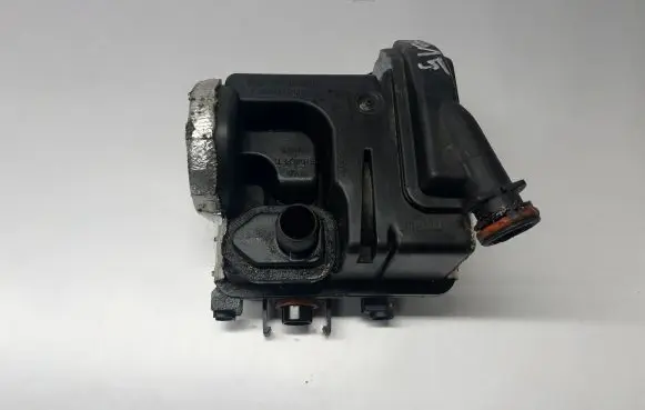 Audi A7 S7 4G Oil breather separator 079103542E