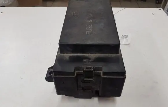 KIA Sorento Fuse module 911613E010 1006928053 BE0100609290066