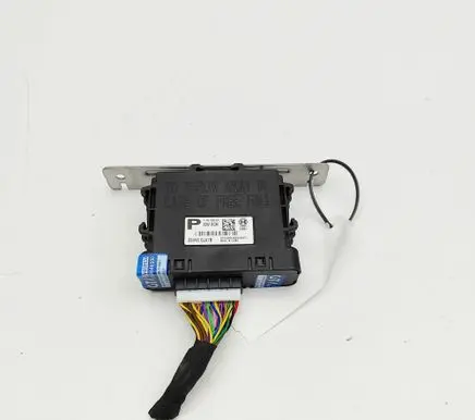 Renault Arkana Gateway control module 284Y66LA7B