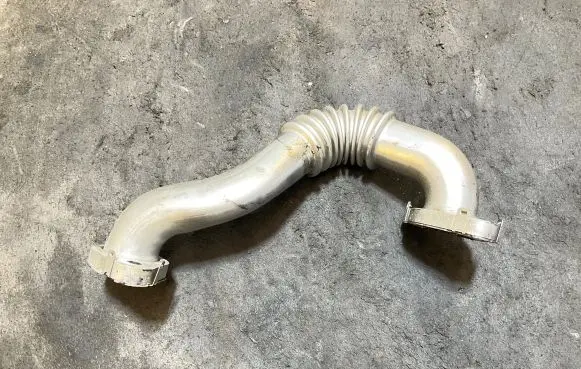 EGR valve line/pipe/hose