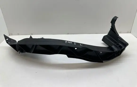 BMW 1 E81 E87 Headlight/headlamp mounting bracket 7120823