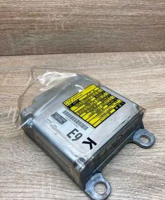 Toyota Prius (XW20) Airbag control unit/module 8917047390 1523006951