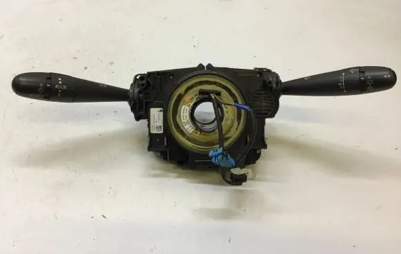 Citroen DS3 Wiper turn signal indicator stalk/switch 96667324XT 96667324