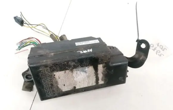Subaru Forester SF Fuse box set 82231FC002 990727