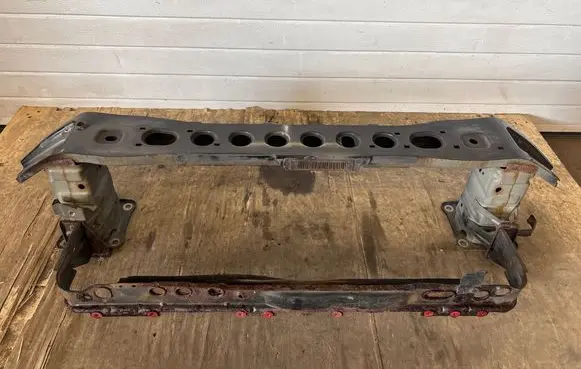 Front bumper cross member