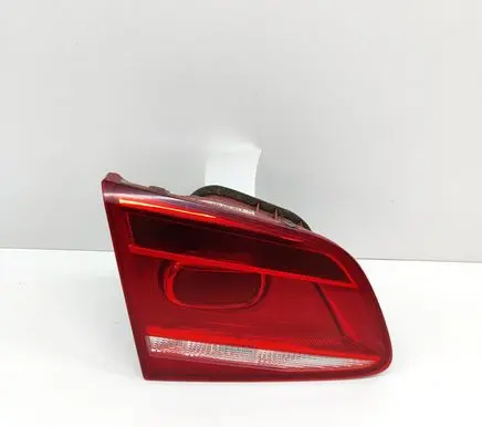Volkswagen PASSAT B7 Tailgate rear/tail lights 3AE945093K