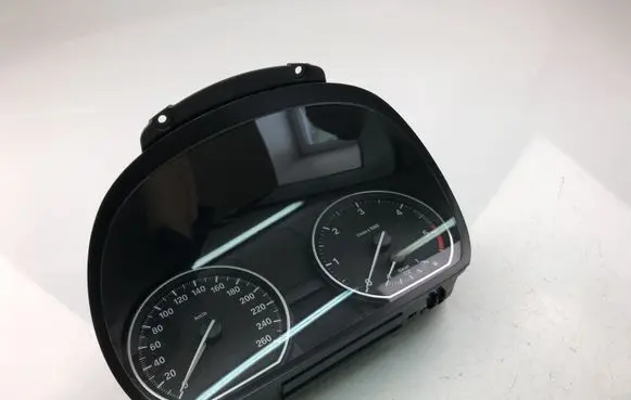 BMW 1 E81 E87 Speedometer (instrument cluster) 9166823