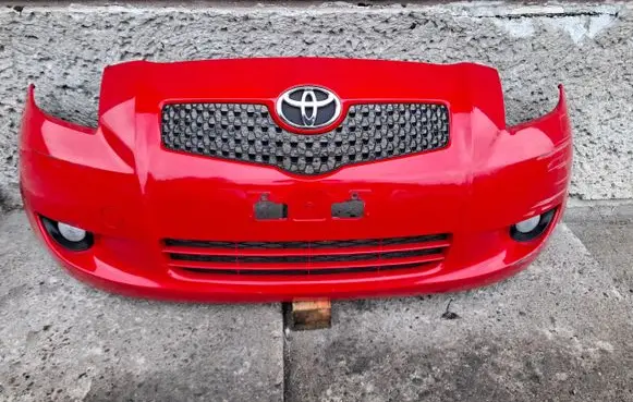 Toyota Yaris Front bumper 