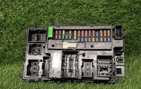 Ford Fusion II Power management control unit DG9T15604DM A2C7337821200