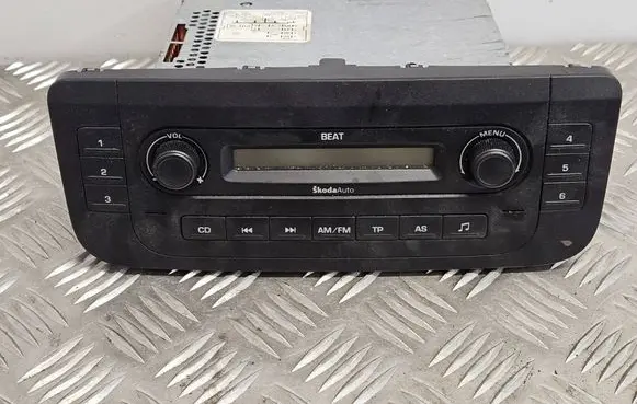 Skoda Fabia Mk2 (5J) Radio/CD/DVD/GPS head unit 5J0035152 SKZAZ314326703