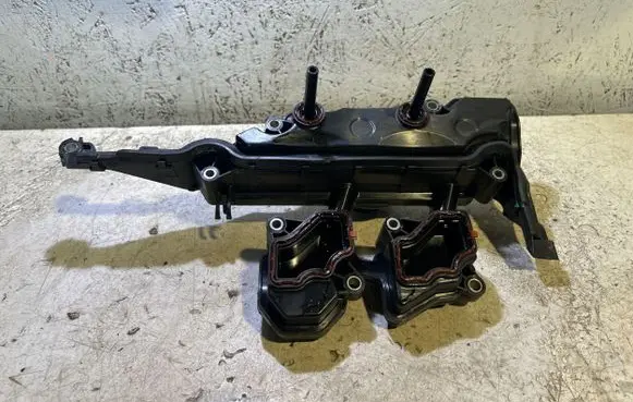 Nissan X-Trail T31 Oil breather separator 8200673395 PA6GF35