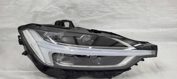 Volvo XC60 Headlight/headlamp 31656615 2405191010