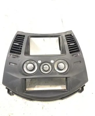 Mitsubishi Grandis Climate control unit 7820A071 CAA502A050F