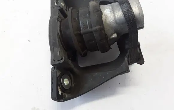 Volvo S90, V90 Engine mount bracket 31330588
