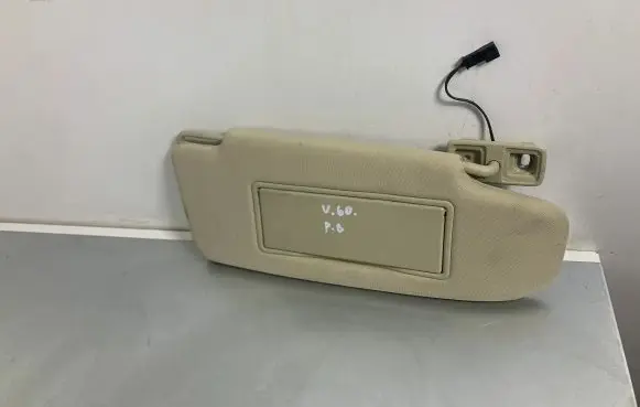 Volvo V60 Sun visor