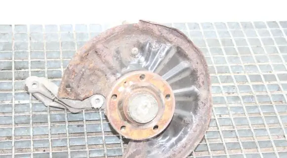 Volkswagen PASSAT B8 Rear wheel hub